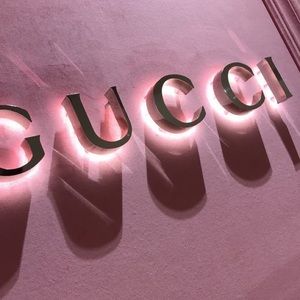 Meet your Posher, Grace